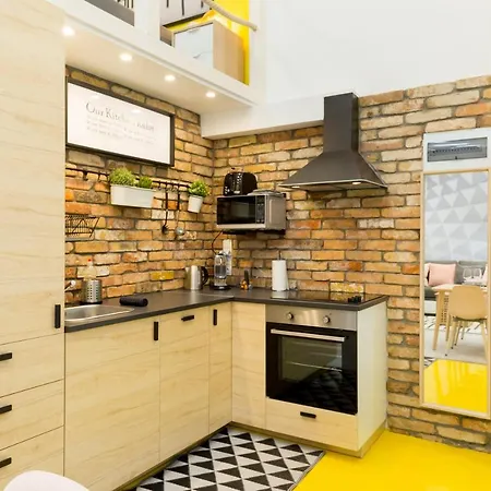 Apartment Pastel Paradise With A Ray Of Sunshine Budapest